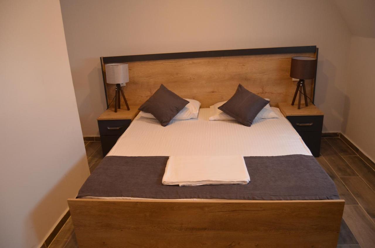 אדאלר Quars Palmiye Hotel מראה חיצוני תמונה