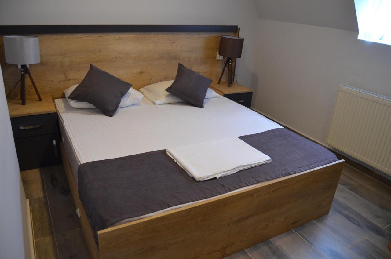 אדאלר Quars Palmiye Hotel מראה חיצוני תמונה