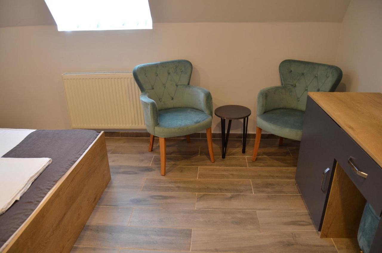 אדאלר Quars Palmiye Hotel מראה חיצוני תמונה